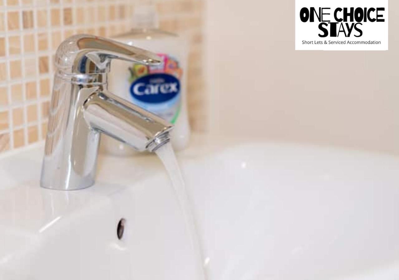 Cosy 2 Bedroom Apartment By One Choice Stays Serviced Accommodation Birmingham - City Centre - Wifi Esterno foto