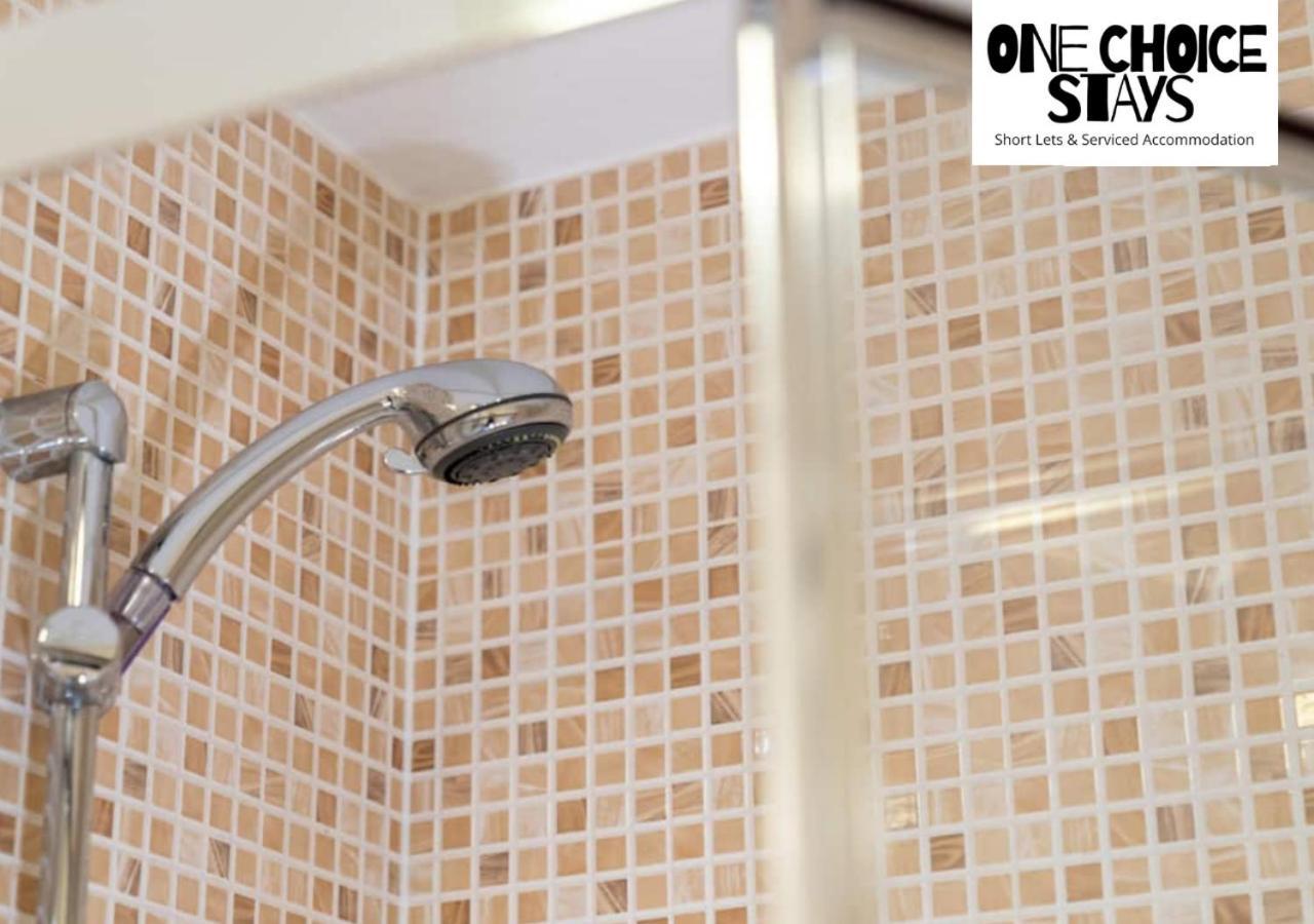 Cosy 2 Bedroom Apartment By One Choice Stays Serviced Accommodation Birmingham - City Centre - Wifi Esterno foto